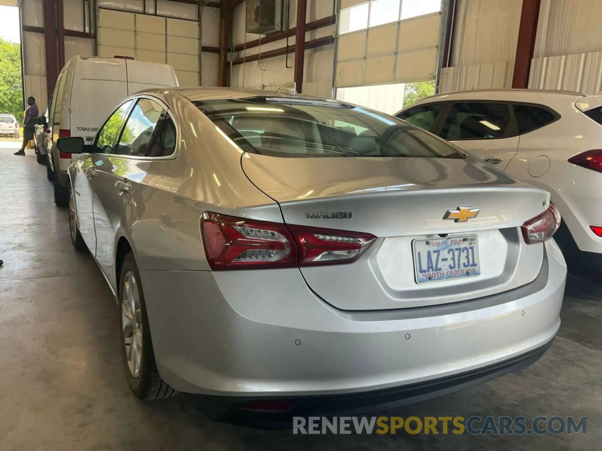 7 Photograph of a damaged car 1G1ZD5ST3LF068433 CHEVROLET MALIBU 2020