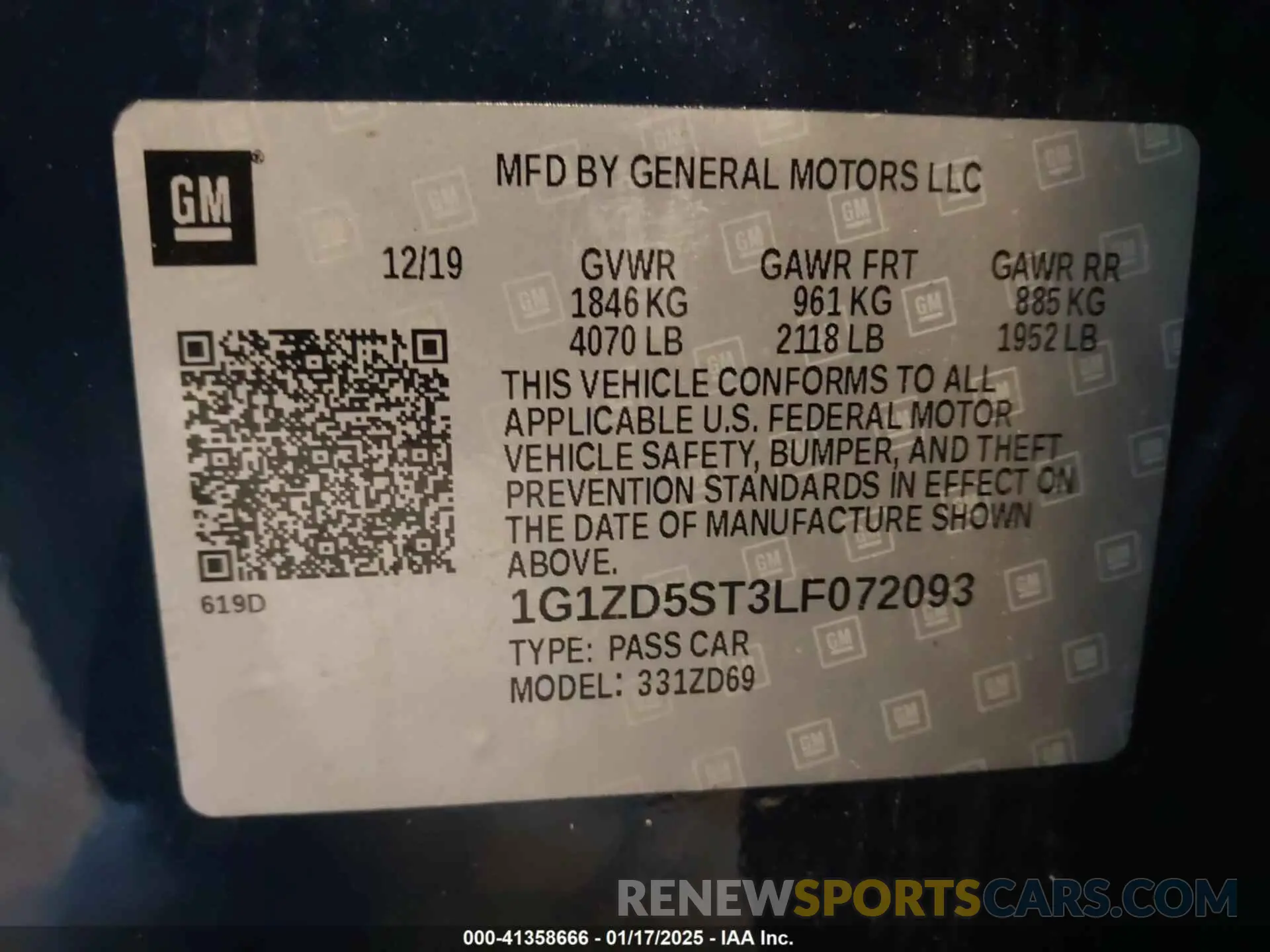 9 Photograph of a damaged car 1G1ZD5ST3LF072093 CHEVROLET MALIBU 2020