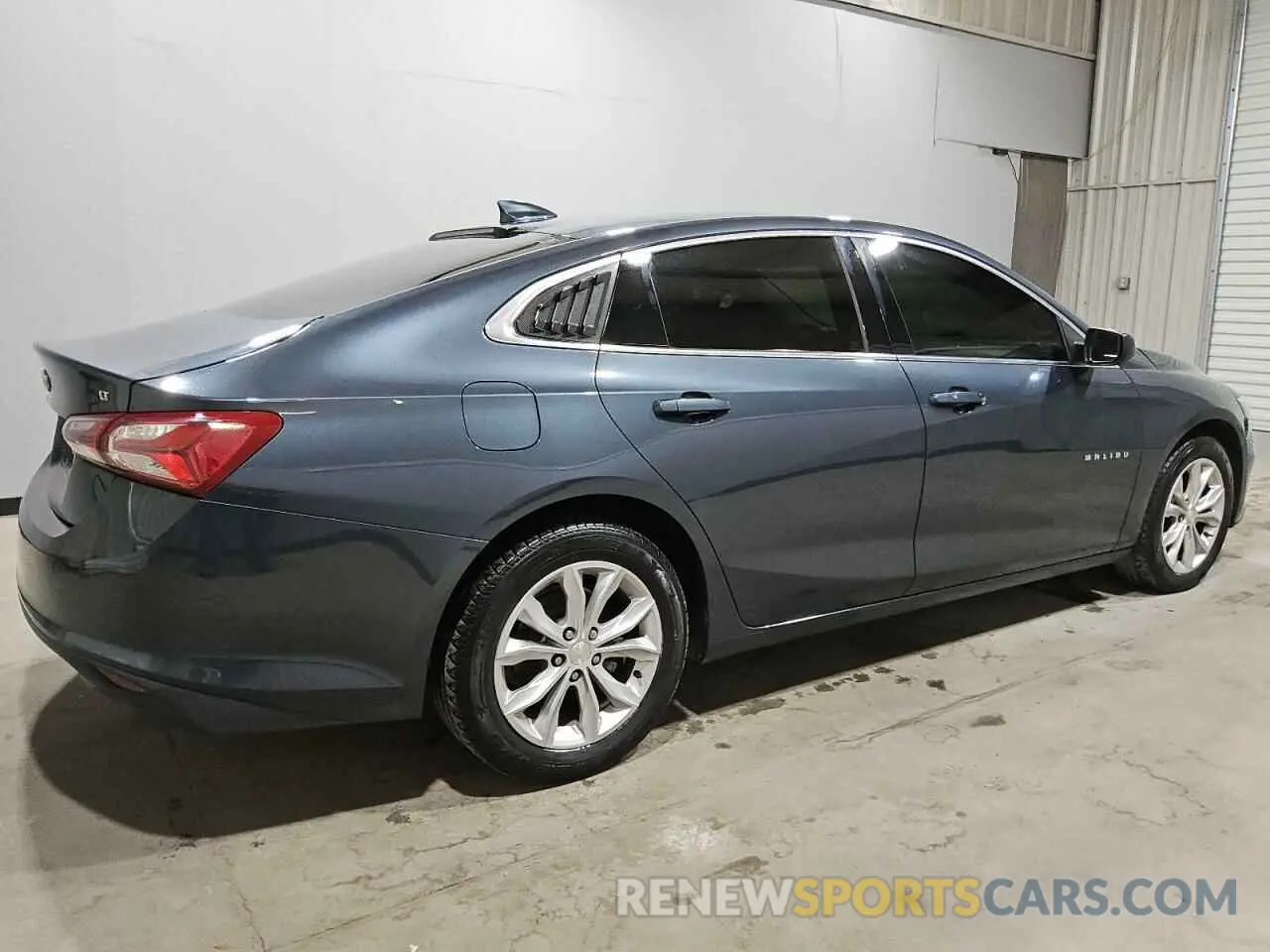 3 Photograph of a damaged car 1G1ZD5ST3LF073146 CHEVROLET MALIBU 2020