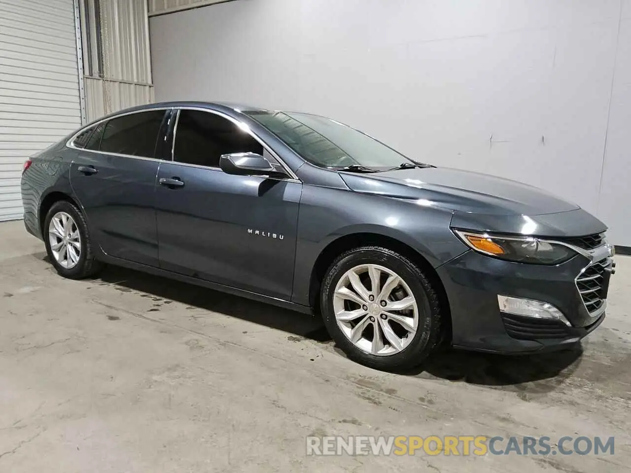 4 Photograph of a damaged car 1G1ZD5ST3LF073146 CHEVROLET MALIBU 2020