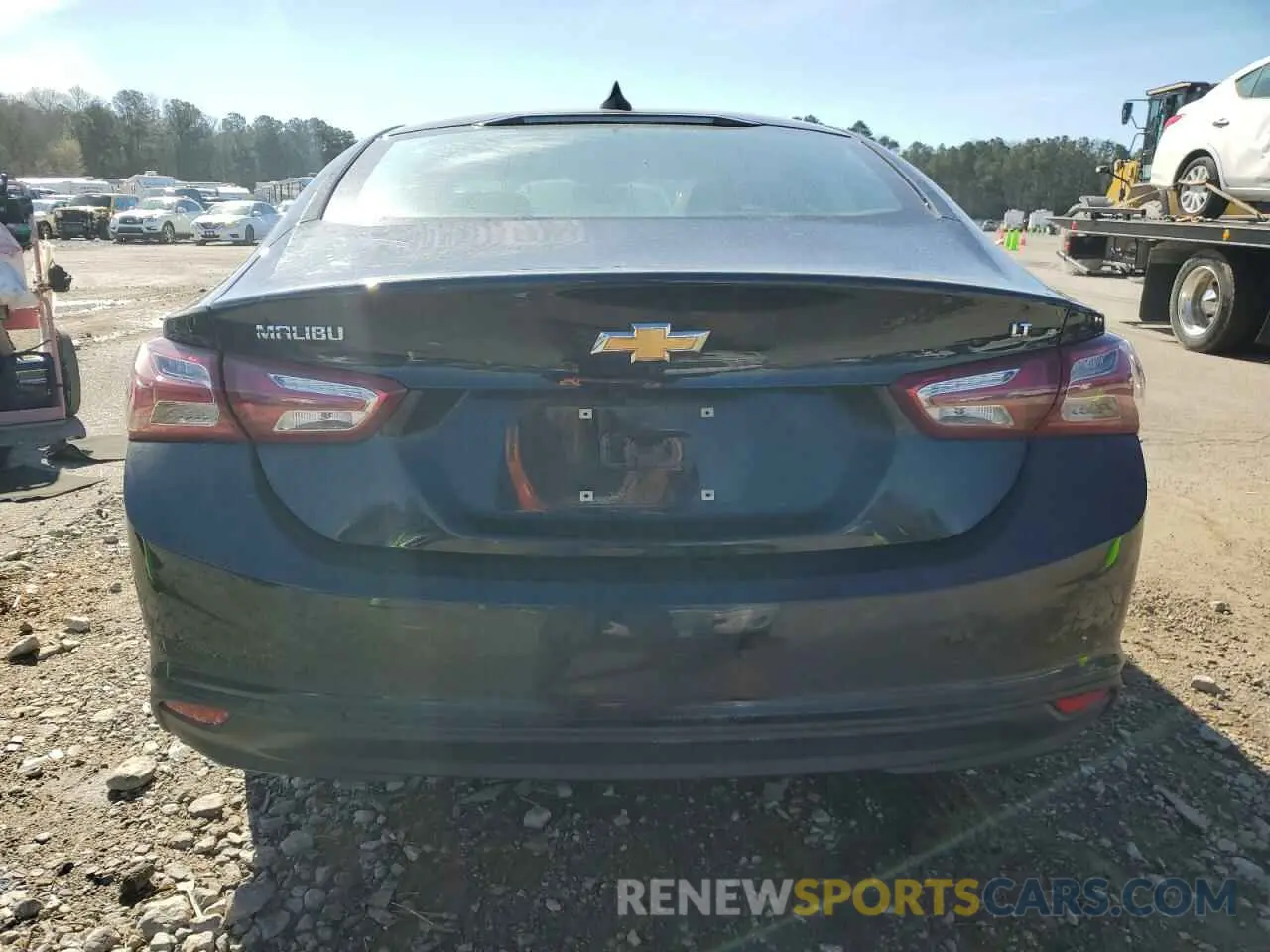 6 Photograph of a damaged car 1G1ZD5ST3LF090996 CHEVROLET MALIBU 2020