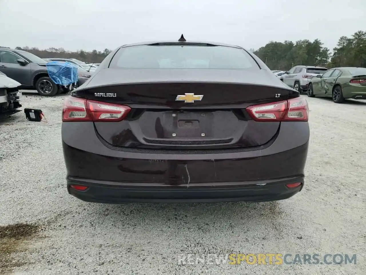 6 Photograph of a damaged car 1G1ZD5ST3LF091372 CHEVROLET MALIBU 2020