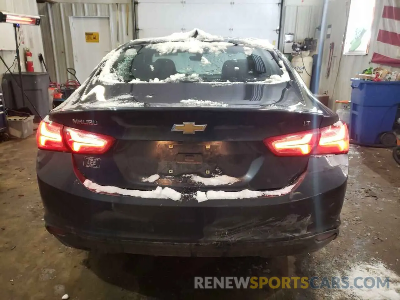 6 Photograph of a damaged car 1G1ZD5ST3LF092067 CHEVROLET MALIBU 2020