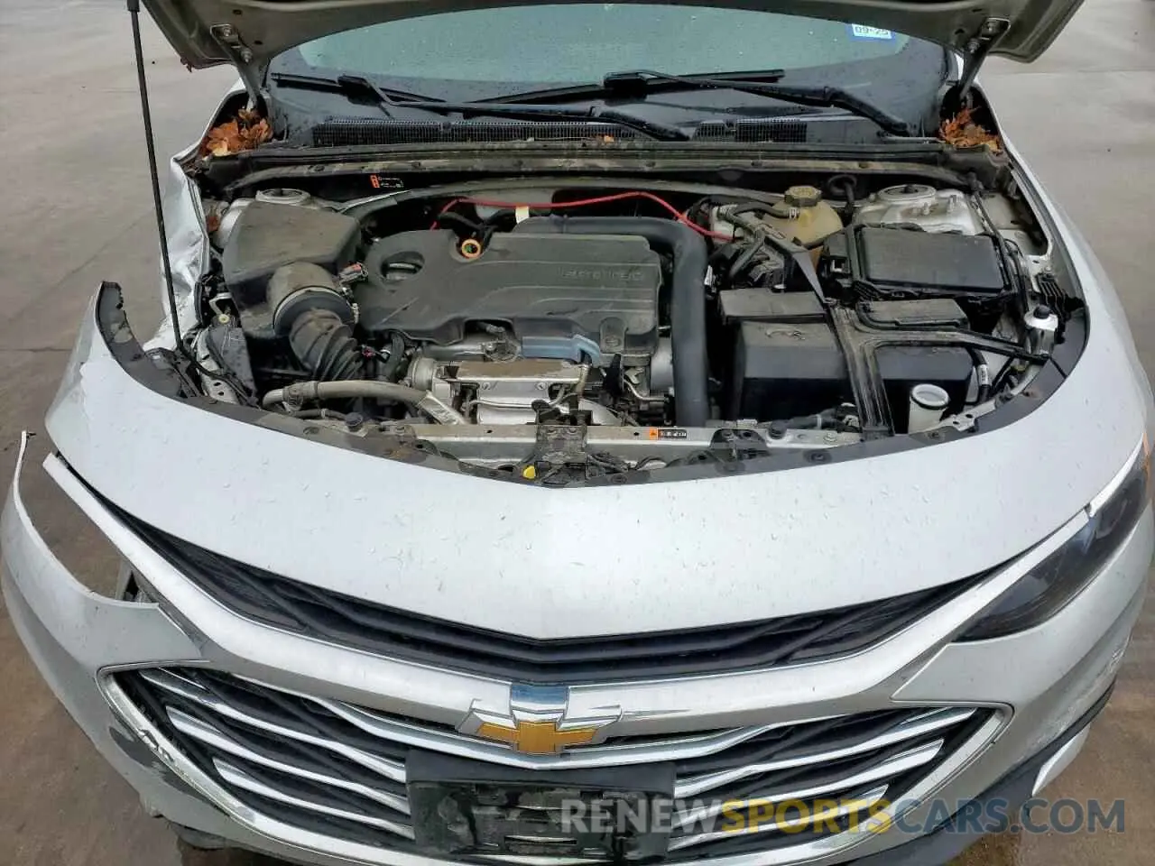 11 Photograph of a damaged car 1G1ZD5ST3LF094384 CHEVROLET MALIBU 2020