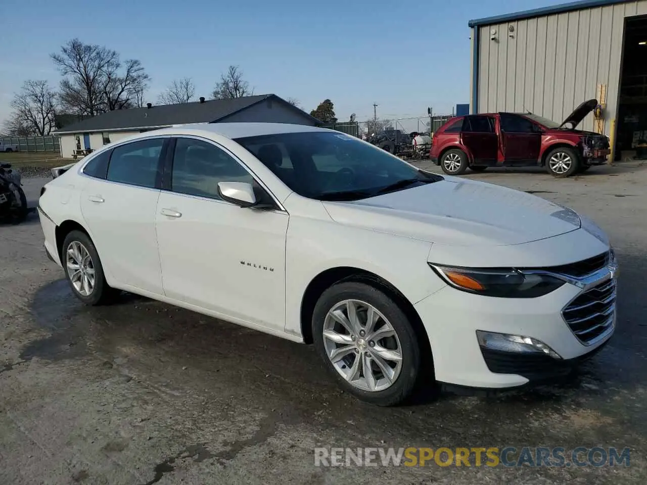 4 Photograph of a damaged car 1G1ZD5ST3LF096152 CHEVROLET MALIBU 2020
