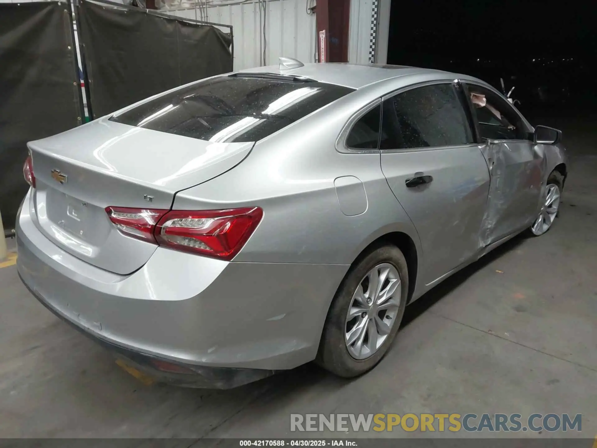 4 Photograph of a damaged car 1G1ZD5ST3LF103066 CHEVROLET MALIBU 2020