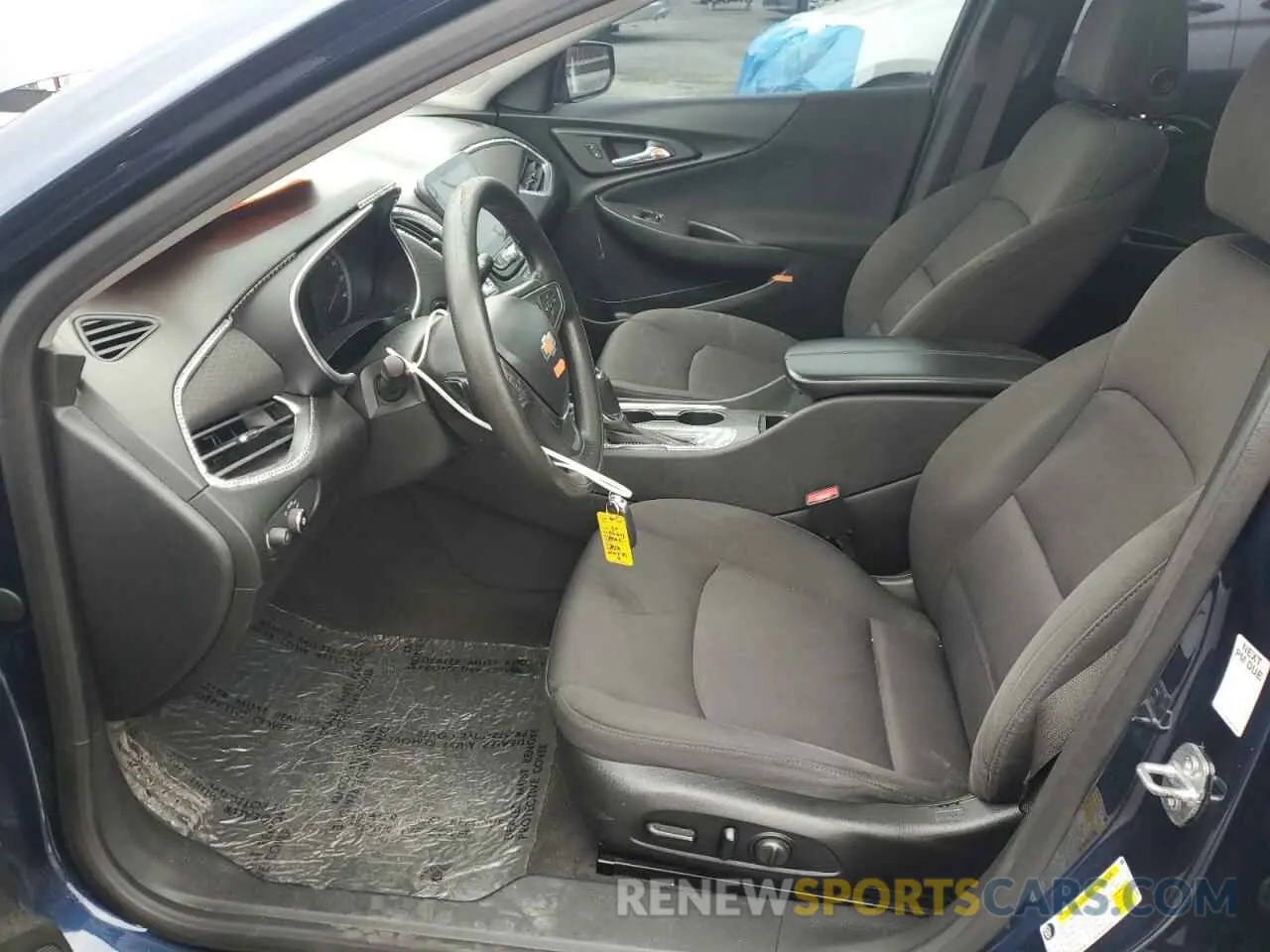 7 Photograph of a damaged car 1G1ZD5ST3LF104069 CHEVROLET MALIBU 2020