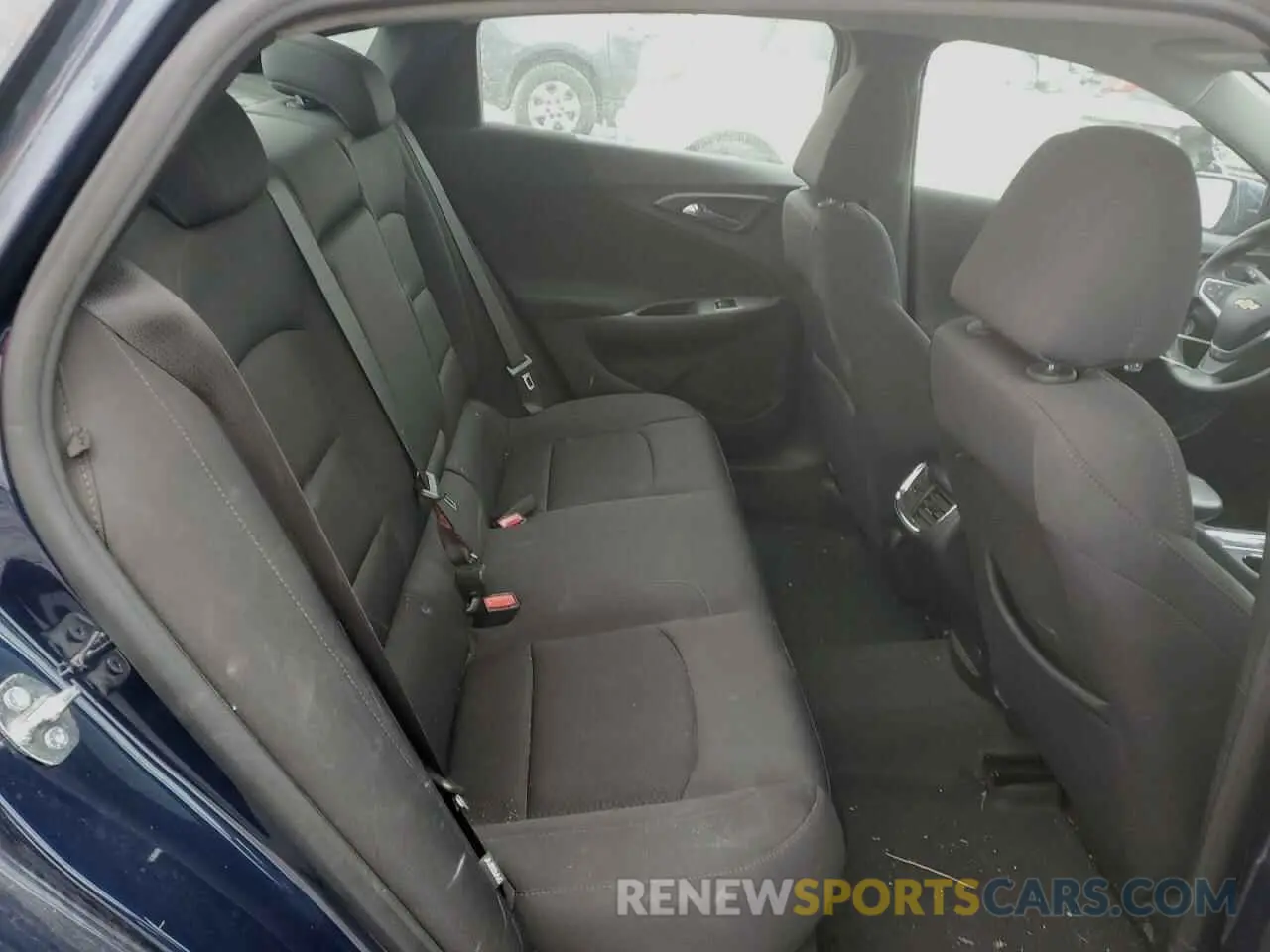 10 Photograph of a damaged car 1G1ZD5ST3LF128503 CHEVROLET MALIBU 2020