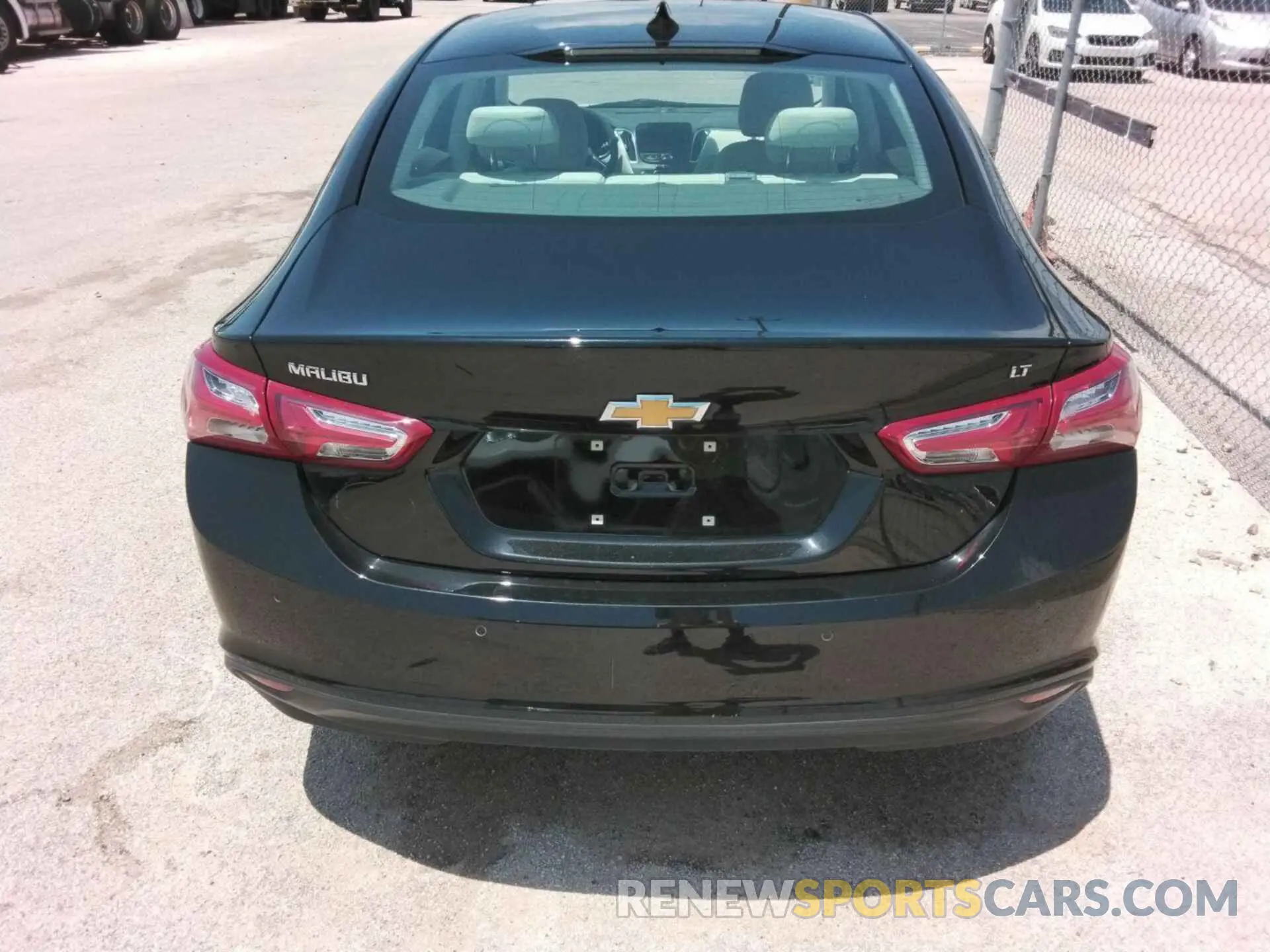 11 Photograph of a damaged car 1G1ZD5ST3LF145625 CHEVROLET MALIBU 2020