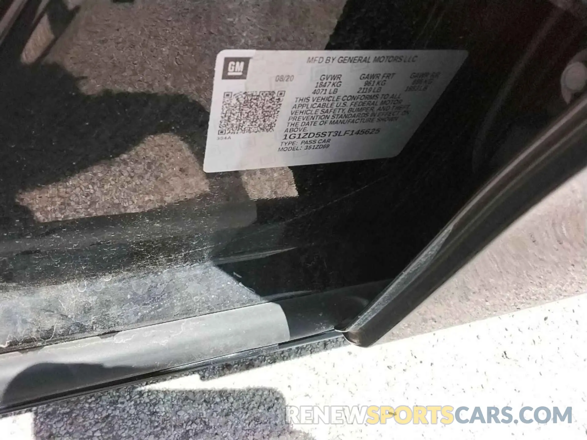 16 Photograph of a damaged car 1G1ZD5ST3LF145625 CHEVROLET MALIBU 2020