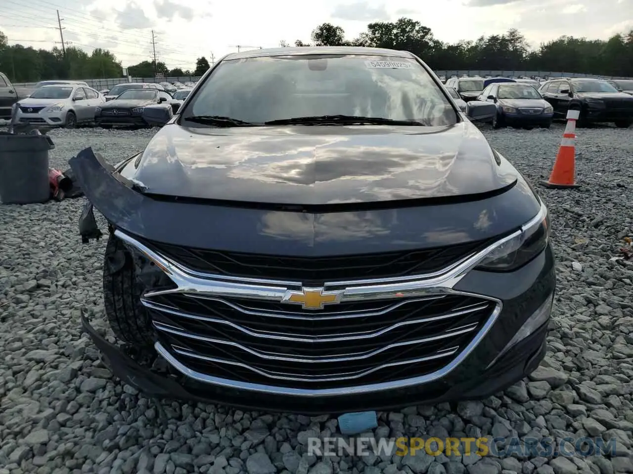 5 Photograph of a damaged car 1G1ZD5ST3LF145818 CHEVROLET MALIBU 2020