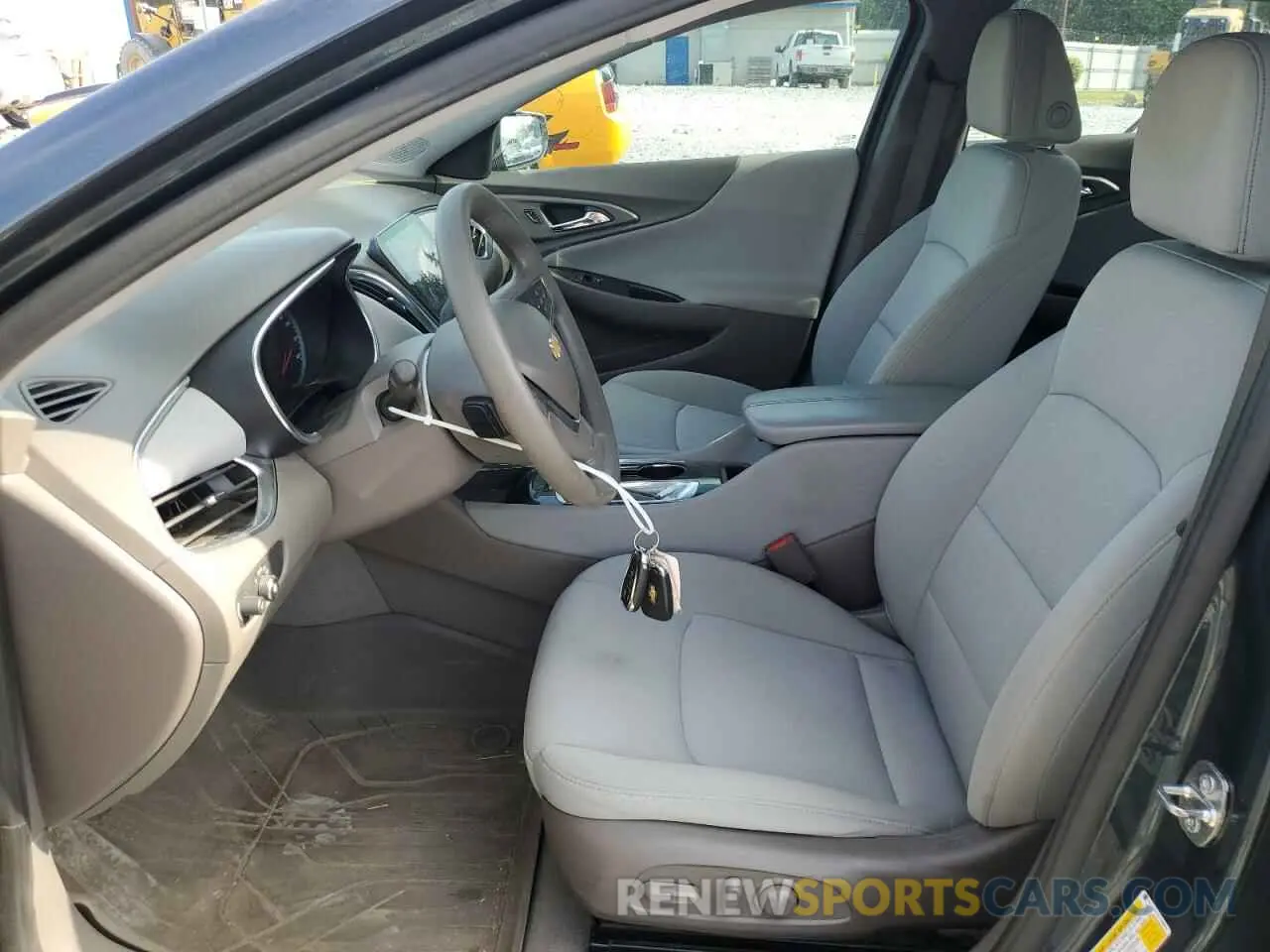 7 Photograph of a damaged car 1G1ZD5ST3LF145818 CHEVROLET MALIBU 2020