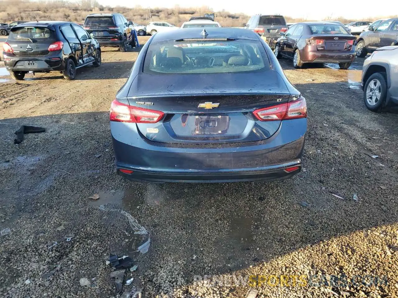 6 Photograph of a damaged car 1G1ZD5ST4LF006295 CHEVROLET MALIBU 2020