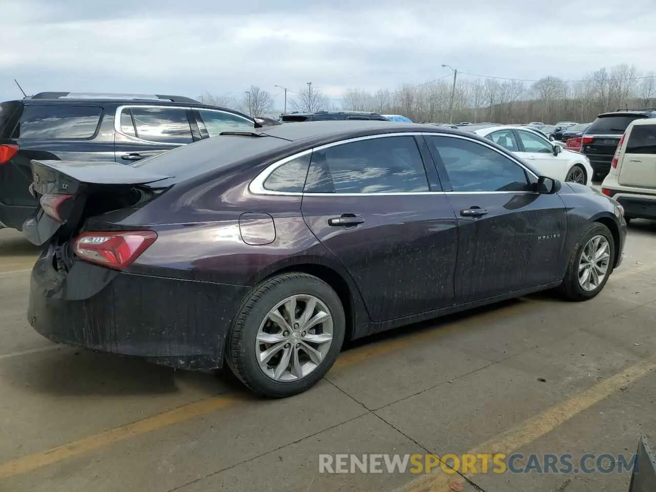 3 Photograph of a damaged car 1G1ZD5ST4LF017443 CHEVROLET MALIBU 2020