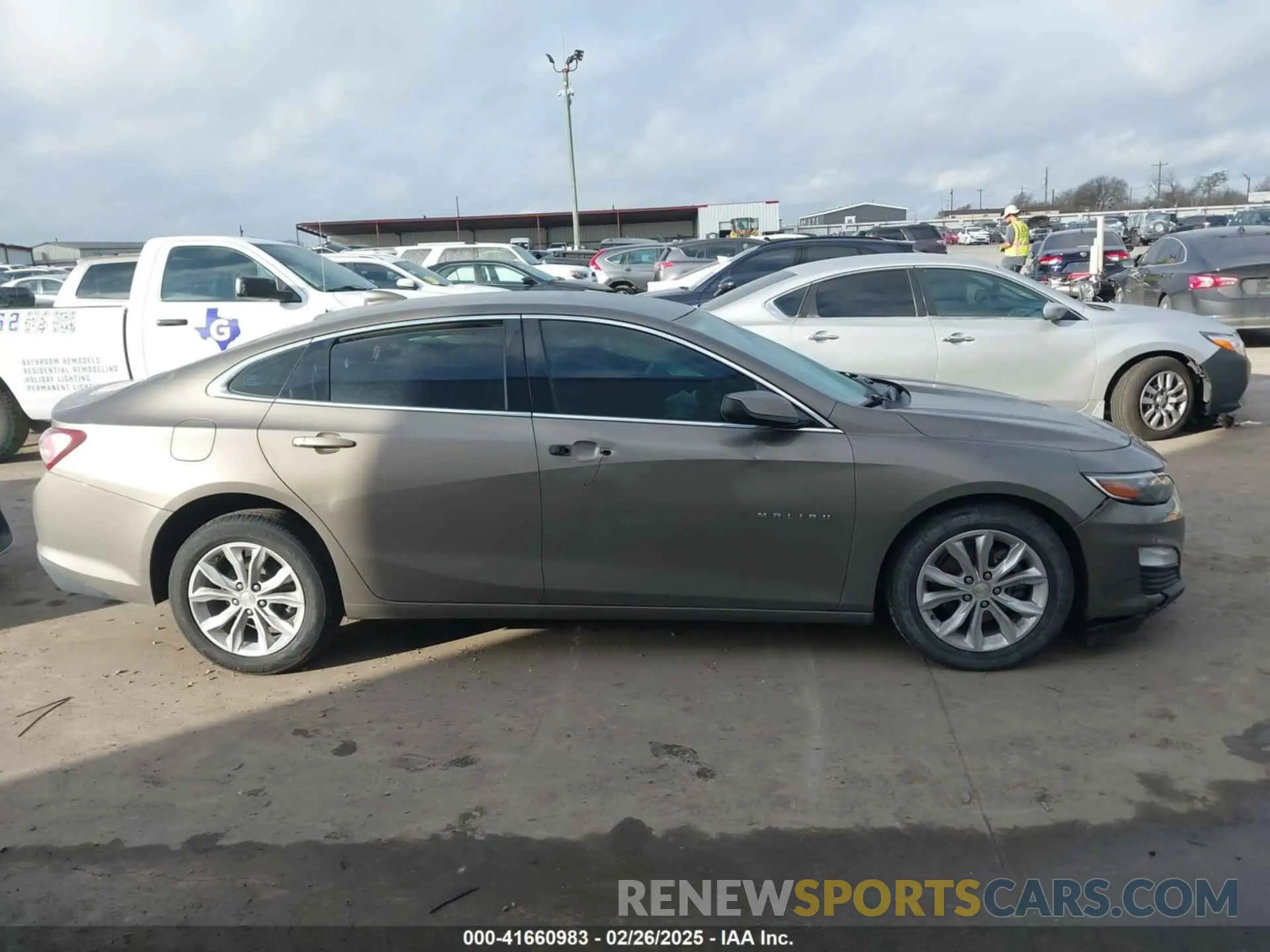 13 Photograph of a damaged car 1G1ZD5ST4LF023811 CHEVROLET MALIBU 2020