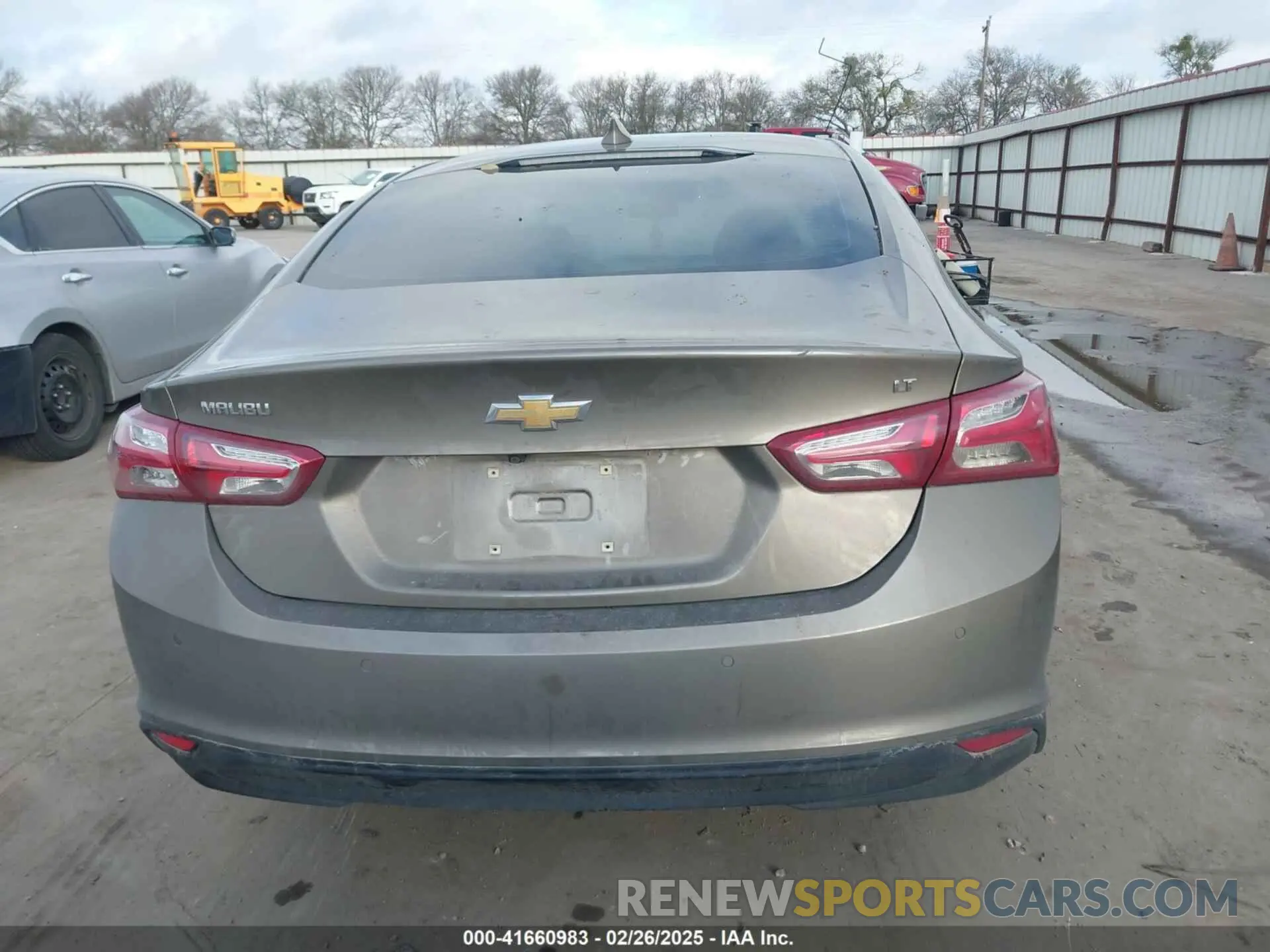 16 Photograph of a damaged car 1G1ZD5ST4LF023811 CHEVROLET MALIBU 2020