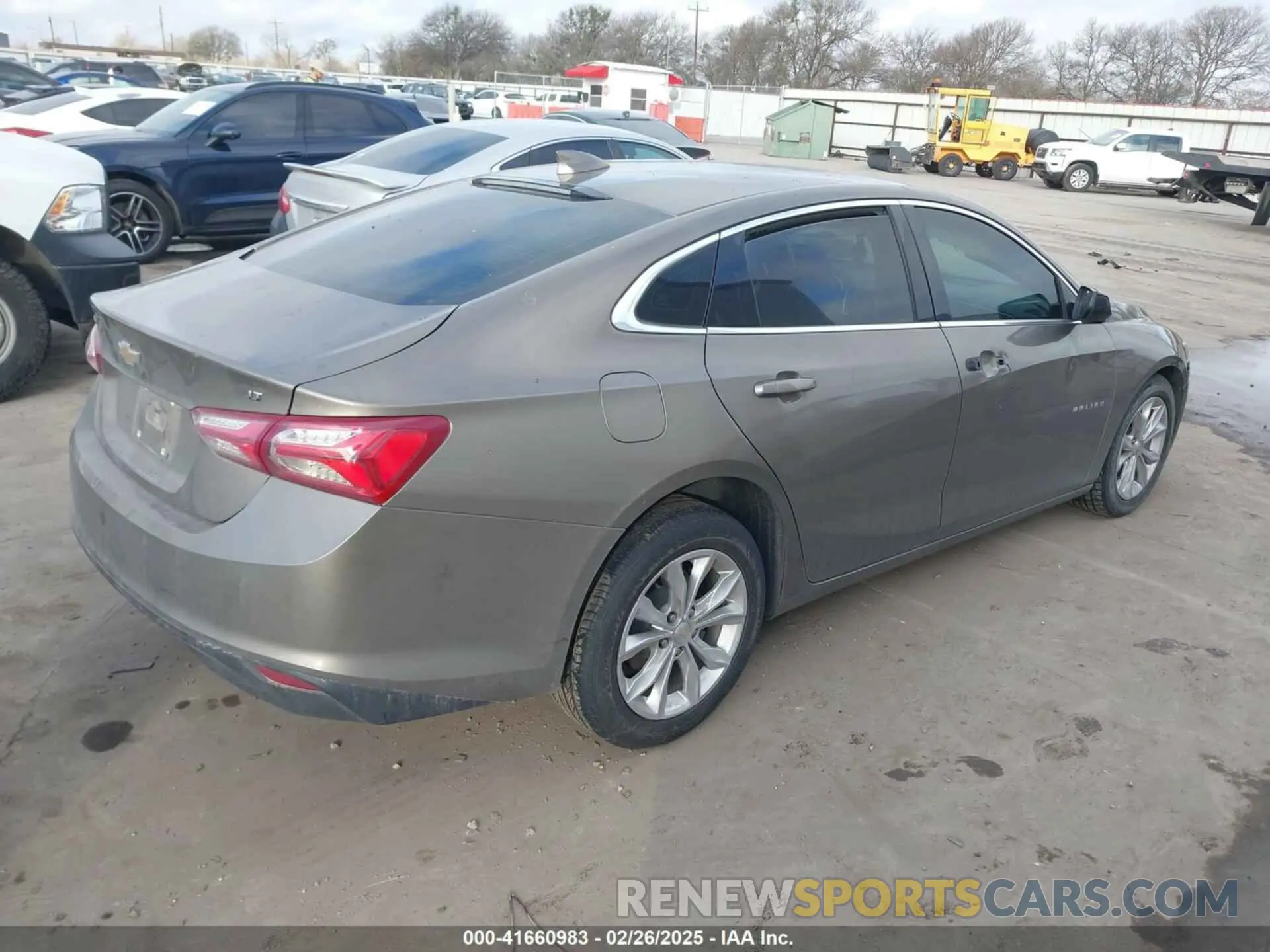 4 Photograph of a damaged car 1G1ZD5ST4LF023811 CHEVROLET MALIBU 2020