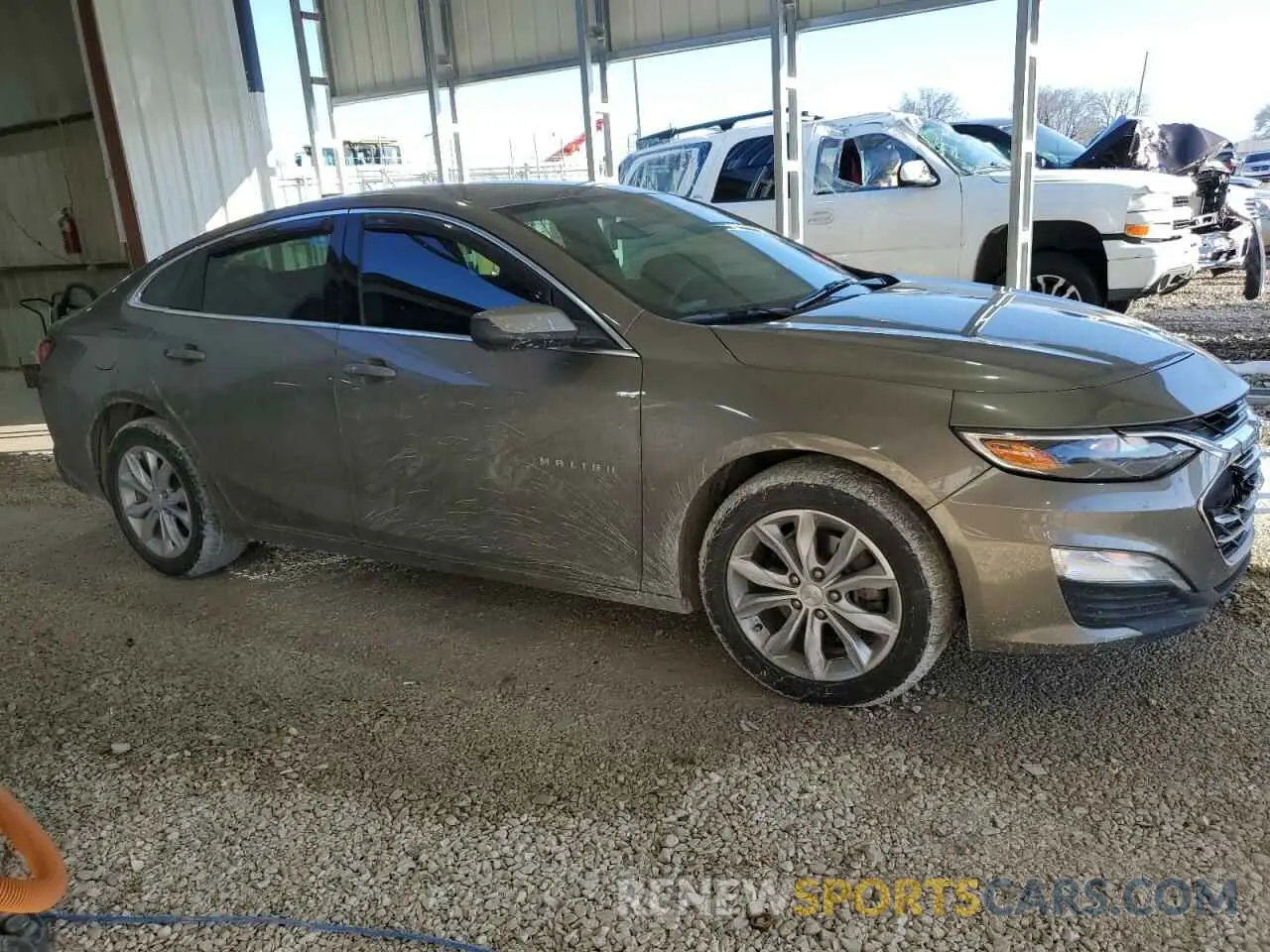 4 Photograph of a damaged car 1G1ZD5ST4LF030287 CHEVROLET MALIBU 2020