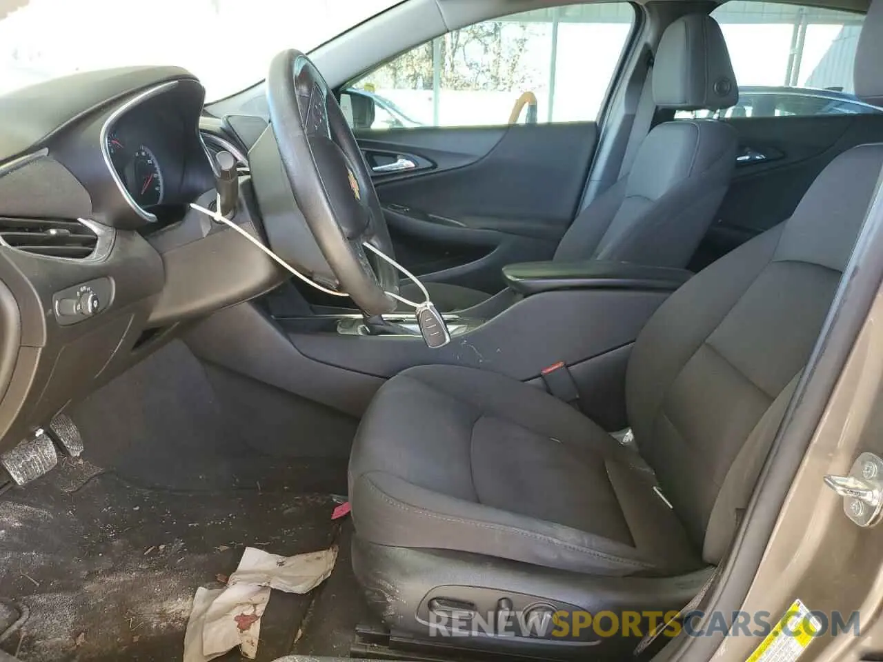 7 Photograph of a damaged car 1G1ZD5ST4LF030287 CHEVROLET MALIBU 2020