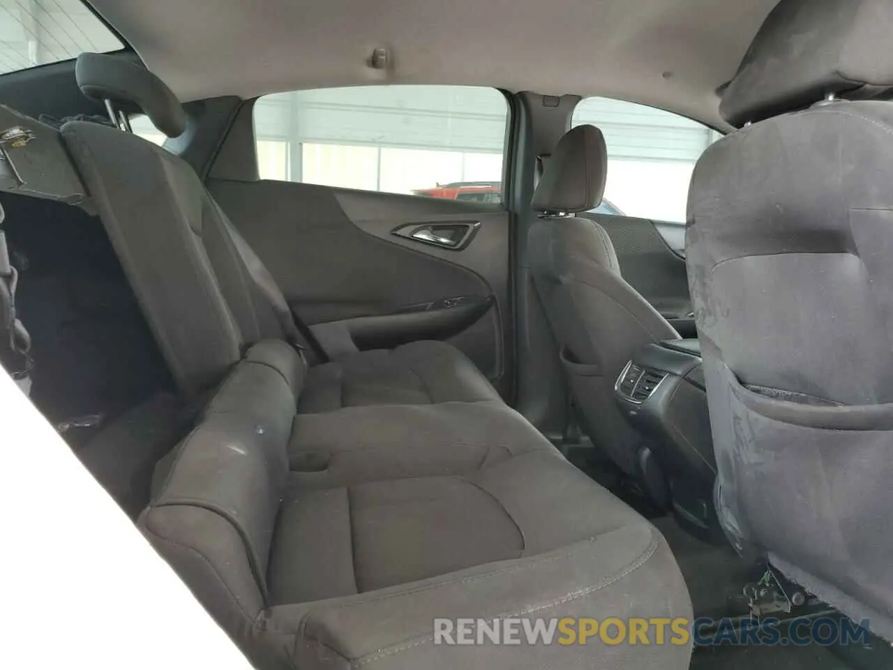 10 Photograph of a damaged car 1G1ZD5ST4LF049227 CHEVROLET MALIBU 2020