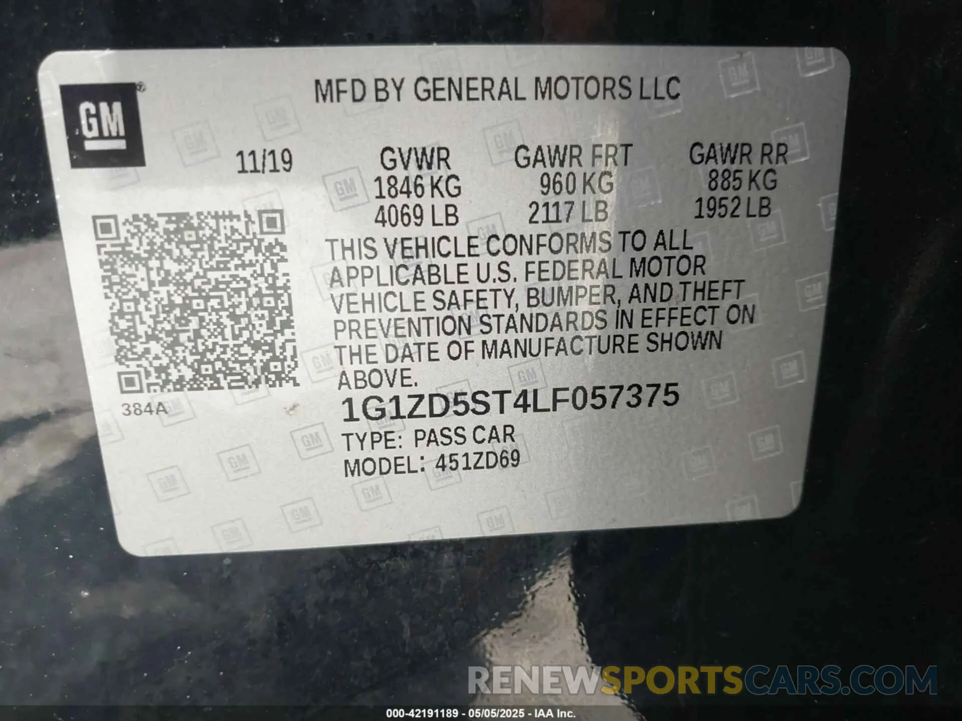 9 Photograph of a damaged car 1G1ZD5ST4LF057375 CHEVROLET MALIBU 2020