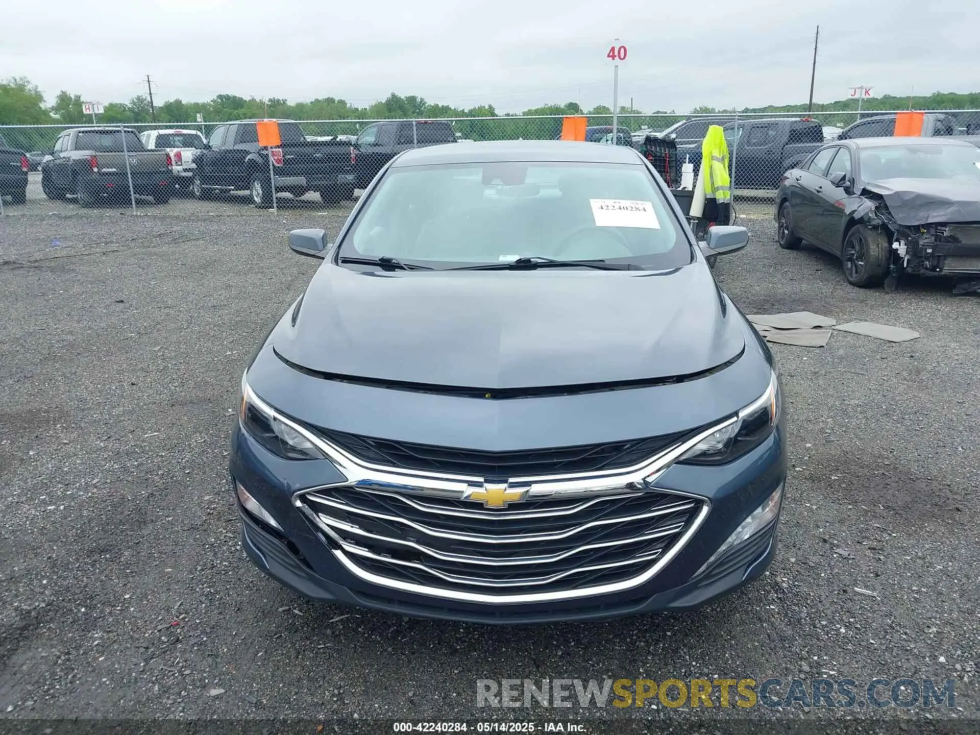 12 Photograph of a damaged car 1G1ZD5ST4LF062365 CHEVROLET MALIBU 2020