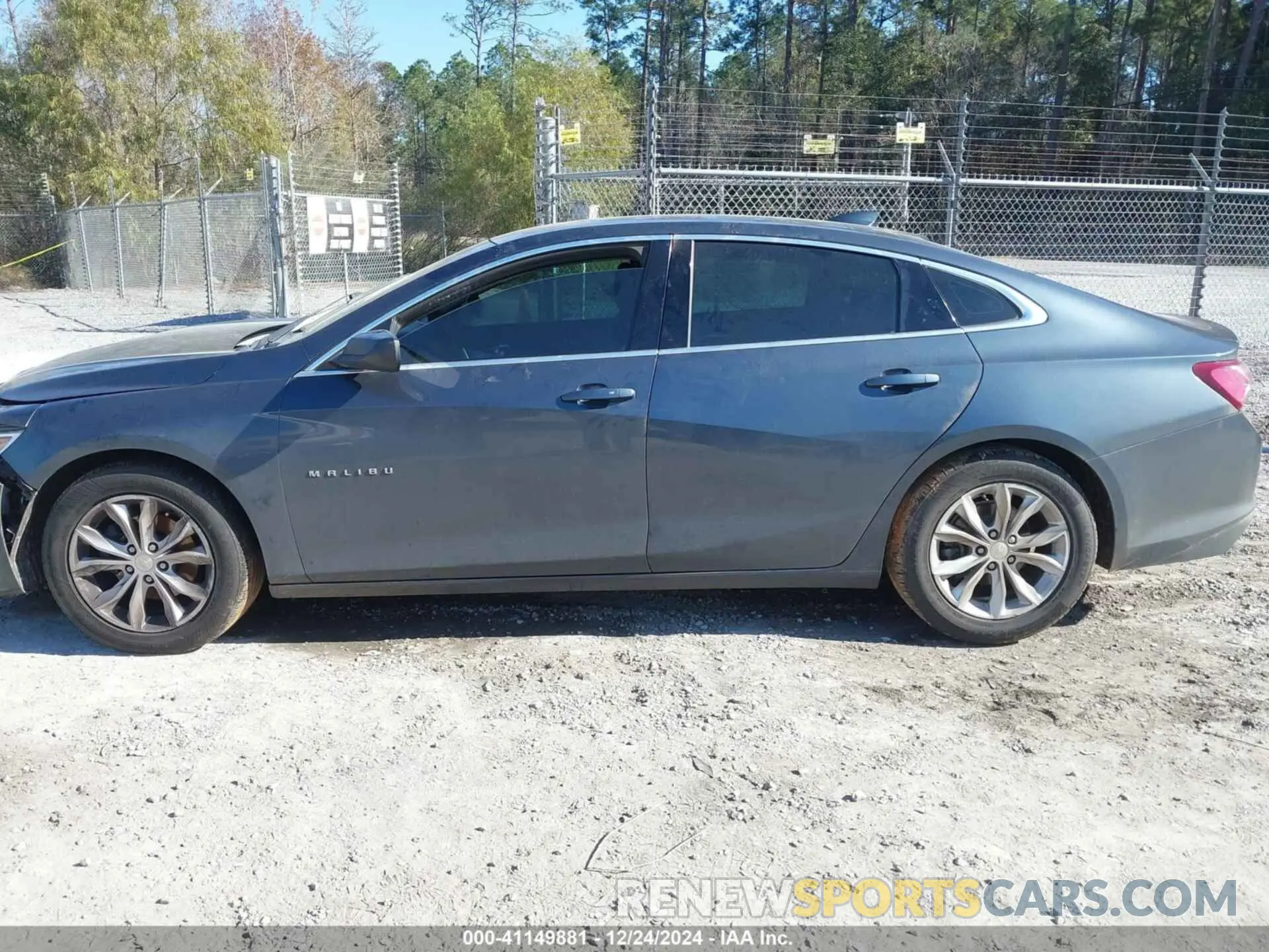 13 Photograph of a damaged car 1G1ZD5ST4LF066433 CHEVROLET MALIBU 2020