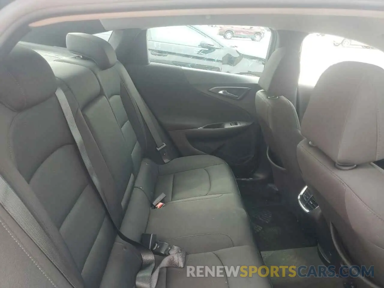 10 Photograph of a damaged car 1G1ZD5ST4LF075018 CHEVROLET MALIBU 2020