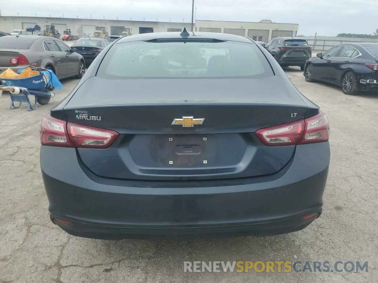 6 Photograph of a damaged car 1G1ZD5ST4LF075018 CHEVROLET MALIBU 2020