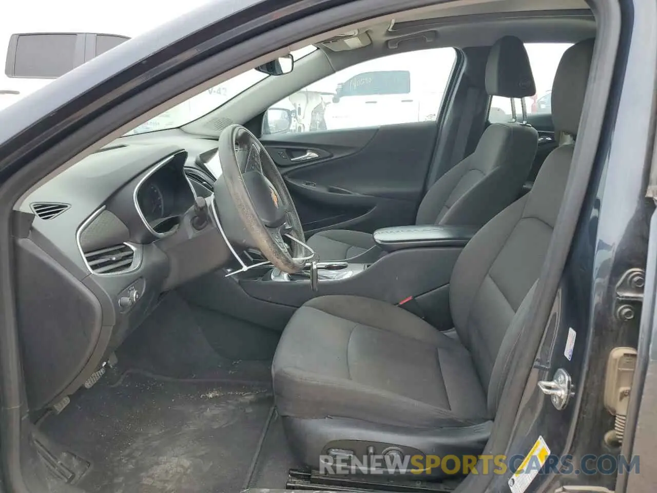 7 Photograph of a damaged car 1G1ZD5ST4LF090828 CHEVROLET MALIBU 2020