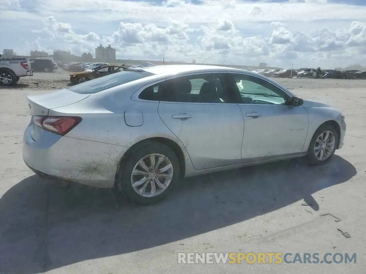 3 Photograph of a damaged car 1G1ZD5ST4LF091820 CHEVROLET MALIBU 2020