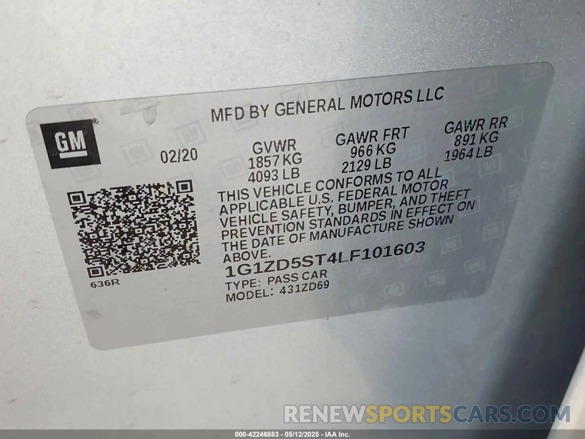 9 Photograph of a damaged car 1G1ZD5ST4LF101603 CHEVROLET MALIBU 2020