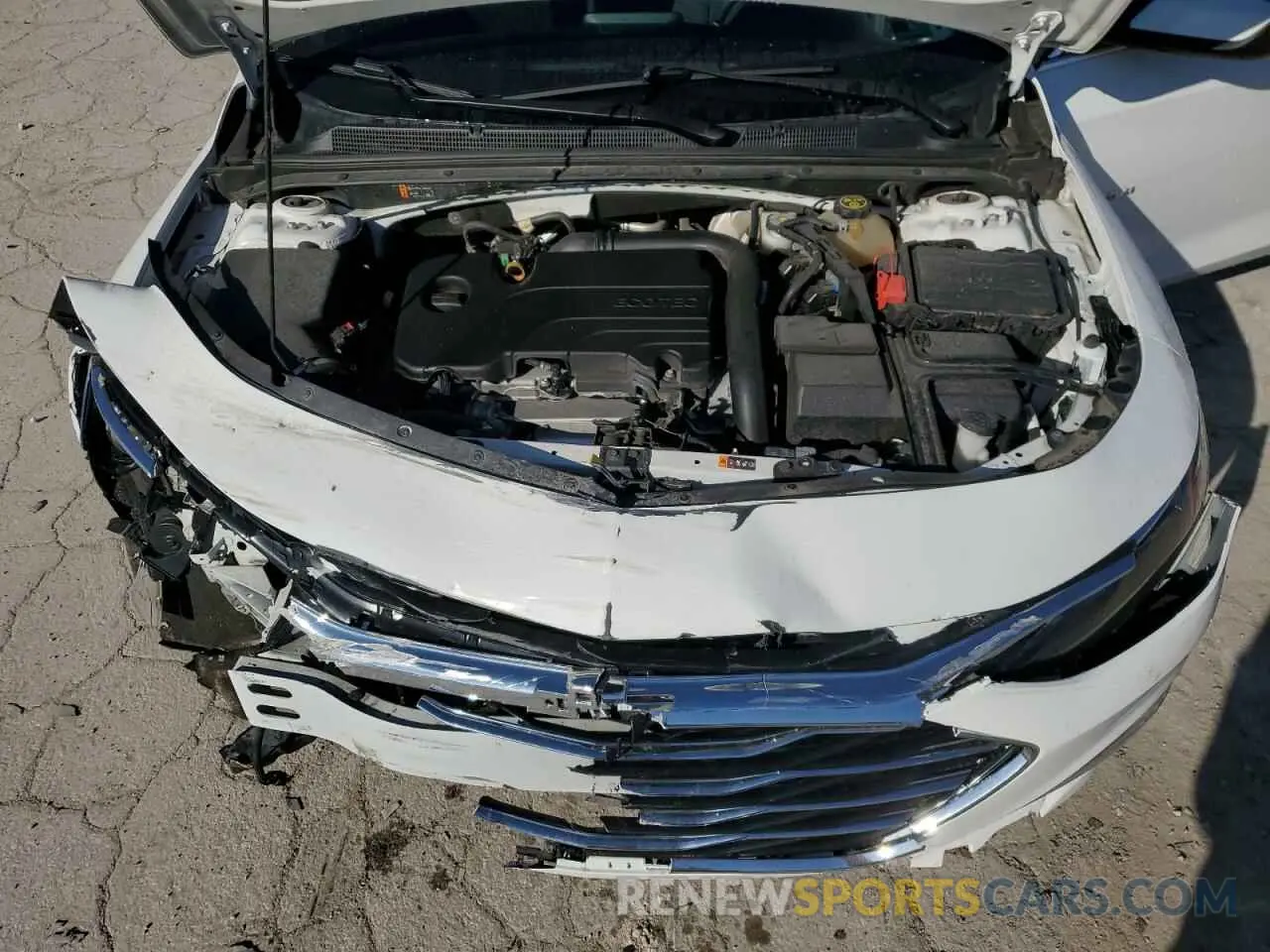12 Photograph of a damaged car 1G1ZD5ST4LF103626 CHEVROLET MALIBU 2020