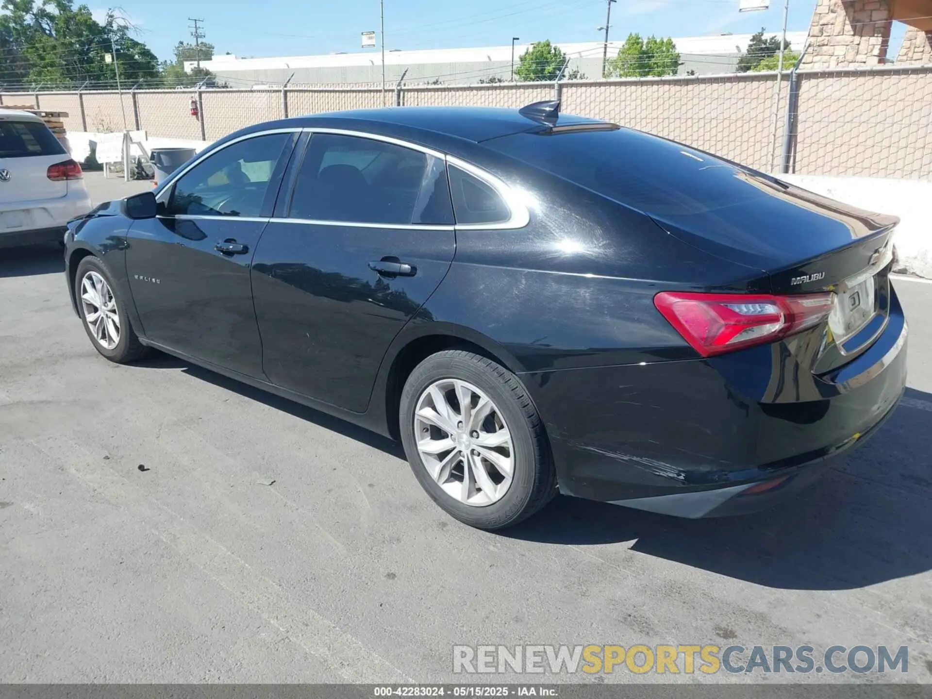 3 Photograph of a damaged car 1G1ZD5ST4LF103979 CHEVROLET MALIBU 2020