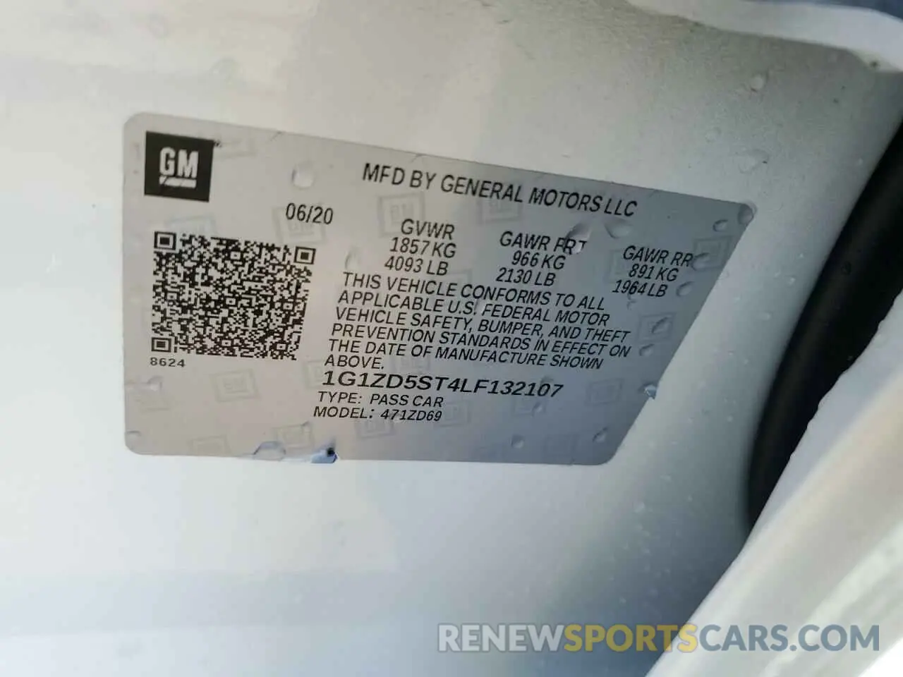 13 Photograph of a damaged car 1G1ZD5ST4LF132107 CHEVROLET MALIBU 2020