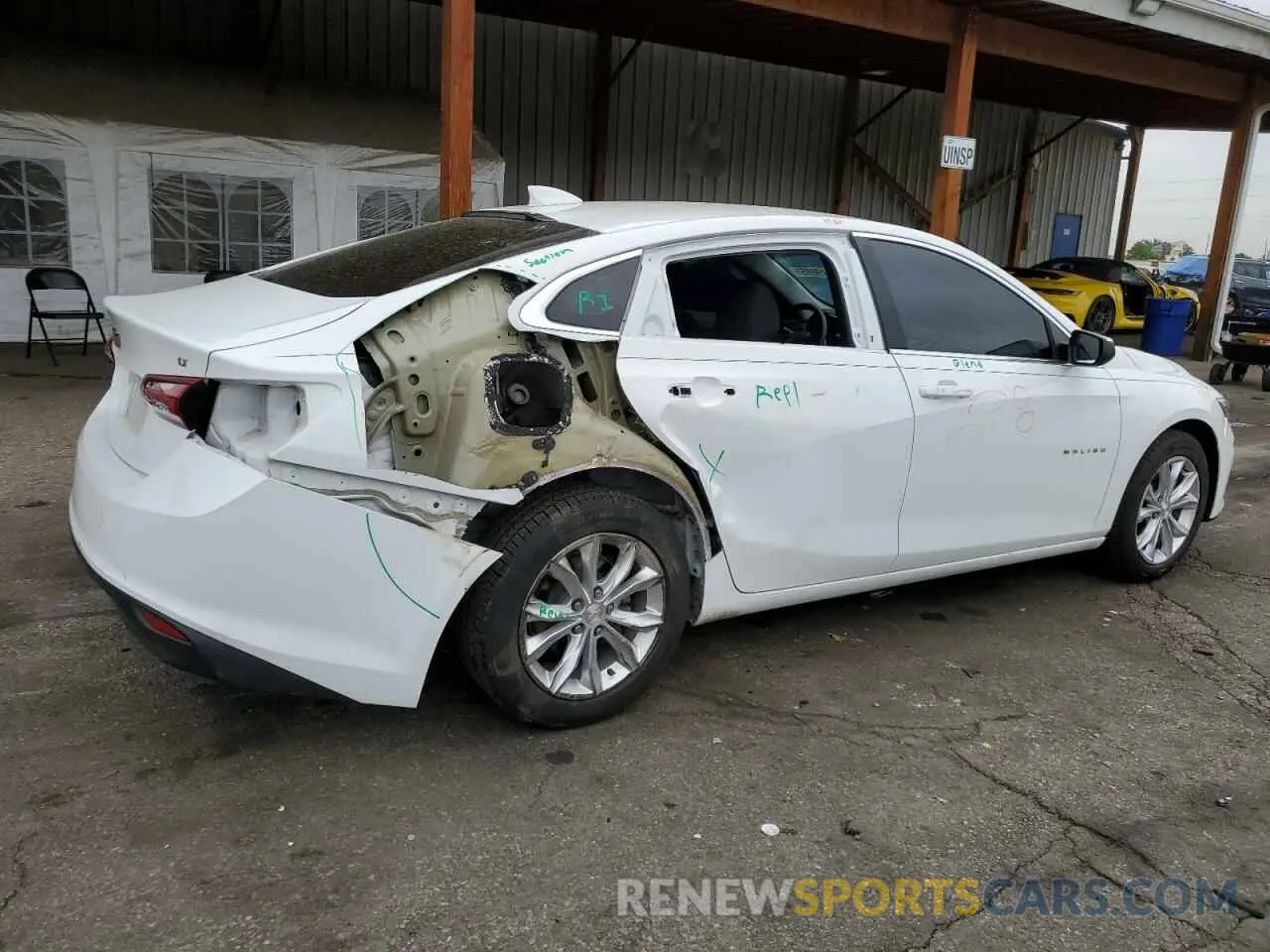 3 Photograph of a damaged car 1G1ZD5ST5LF001252 CHEVROLET MALIBU 2020