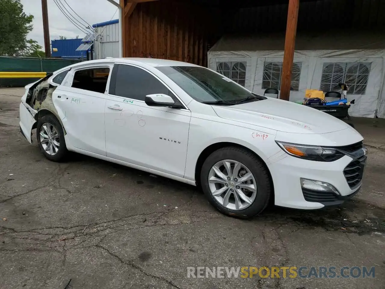 4 Photograph of a damaged car 1G1ZD5ST5LF001252 CHEVROLET MALIBU 2020
