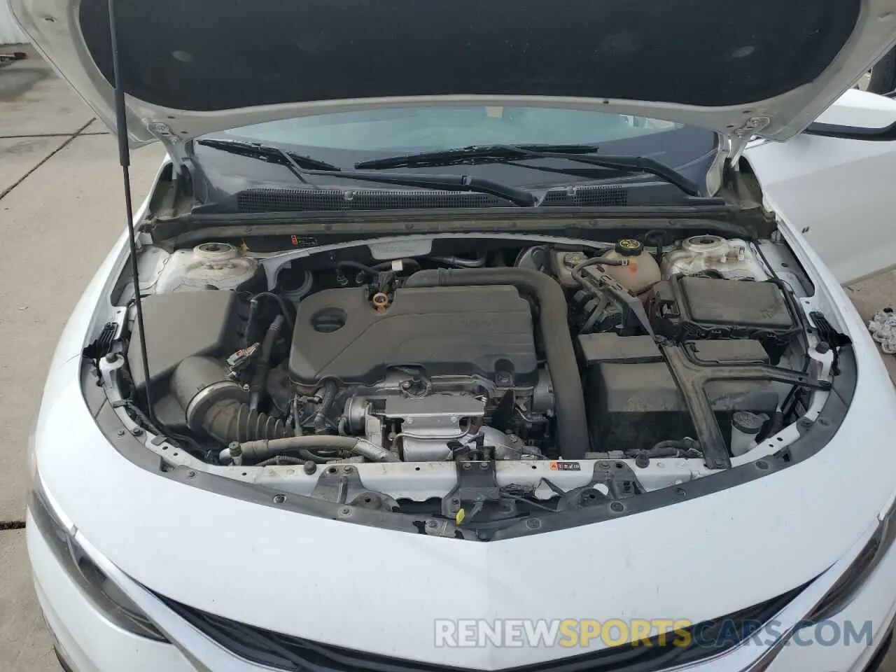 11 Photograph of a damaged car 1G1ZD5ST5LF025406 CHEVROLET MALIBU 2020