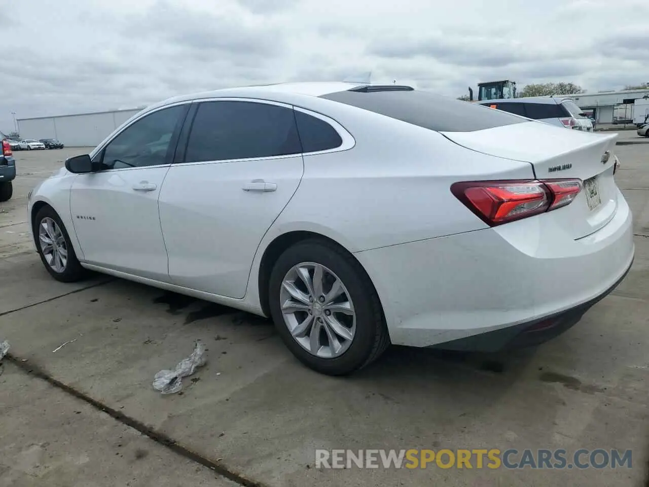2 Photograph of a damaged car 1G1ZD5ST5LF025406 CHEVROLET MALIBU 2020