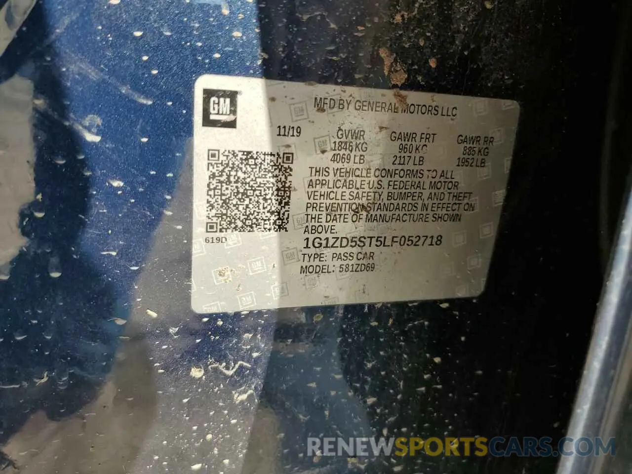 12 Photograph of a damaged car 1G1ZD5ST5LF052718 CHEVROLET MALIBU 2020