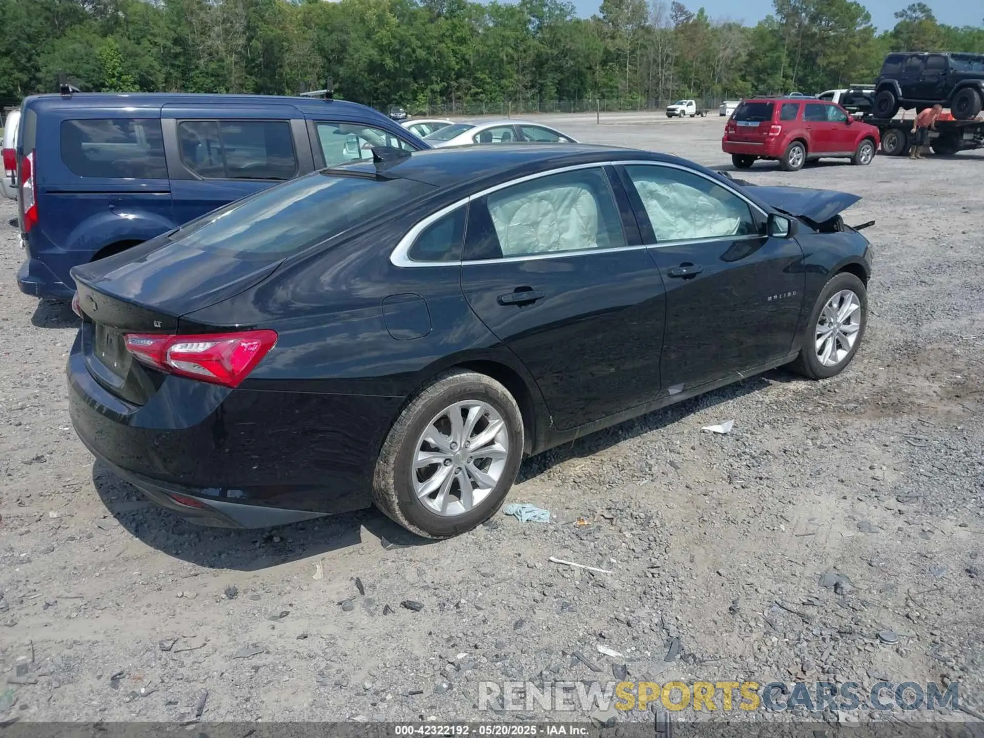 4 Photograph of a damaged car 1G1ZD5ST5LF055814 CHEVROLET MALIBU 2020