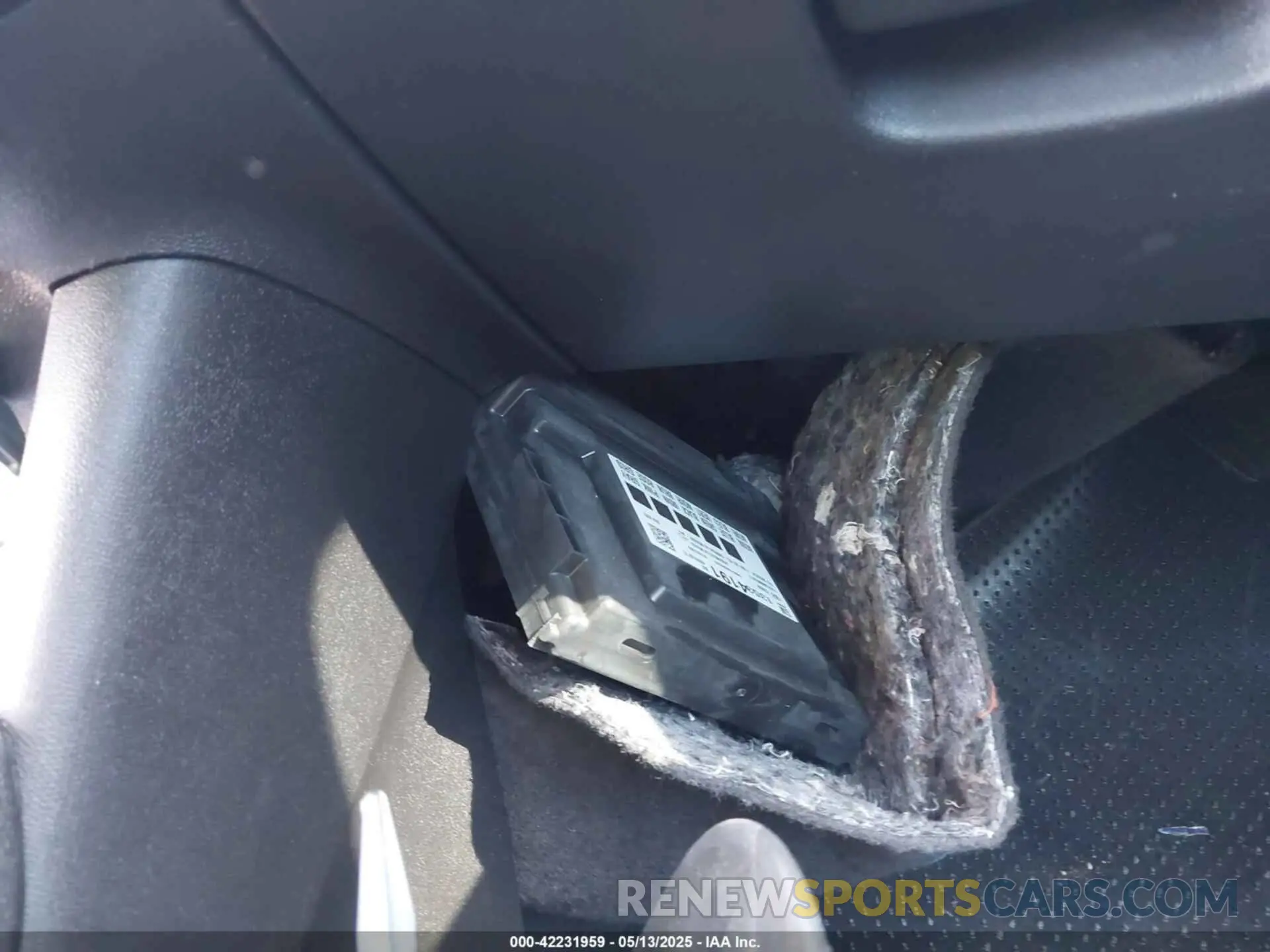 17 Photograph of a damaged car 1G1ZD5ST5LF061502 CHEVROLET MALIBU 2020
