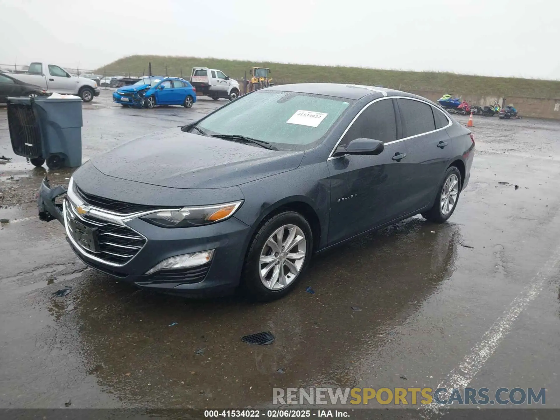 2 Photograph of a damaged car 1G1ZD5ST5LF072404 CHEVROLET MALIBU 2020