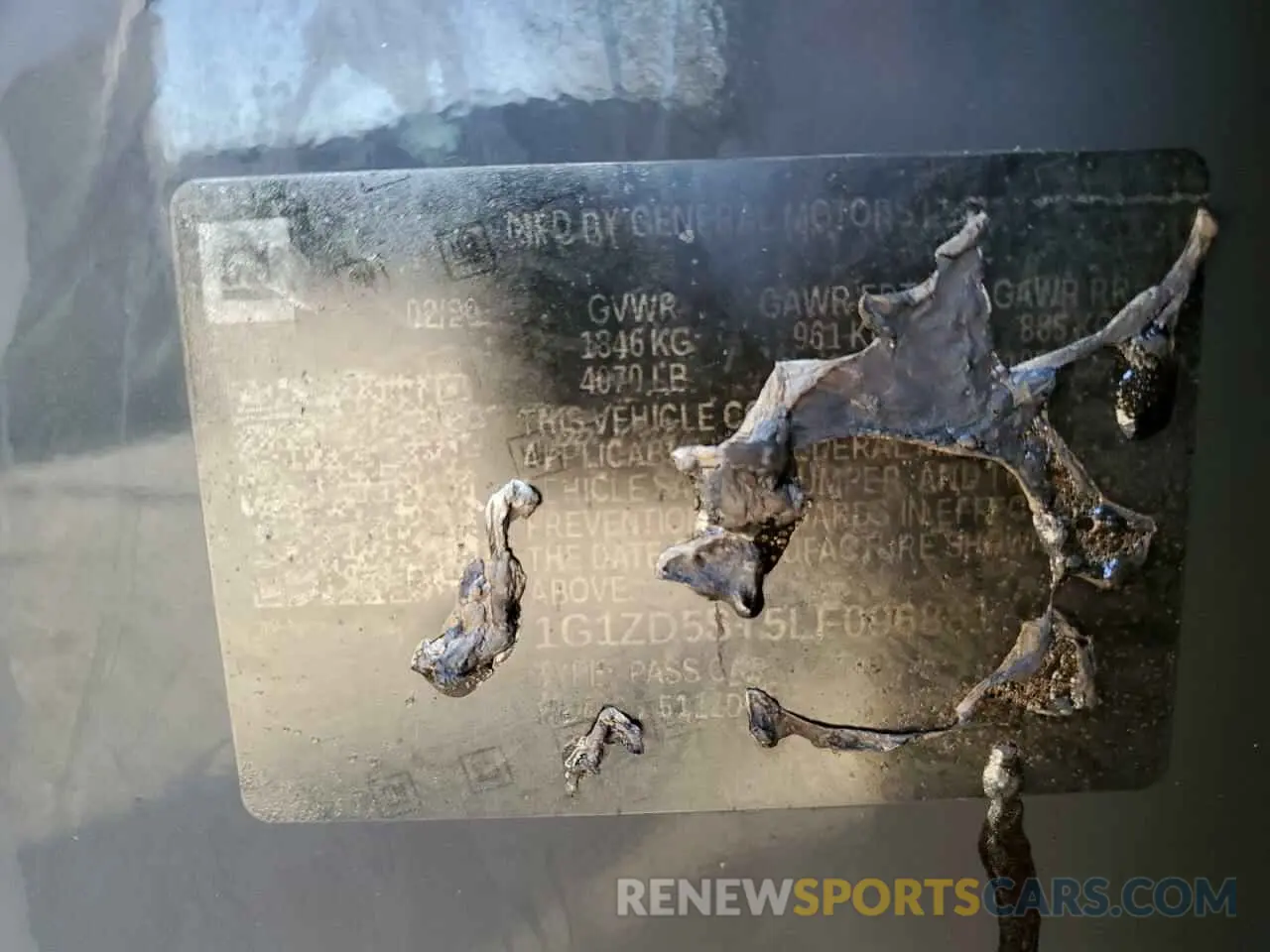 12 Photograph of a damaged car 1G1ZD5ST5LF096881 CHEVROLET MALIBU 2020