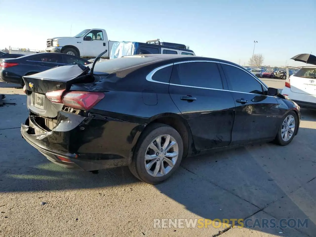 3 Photograph of a damaged car 1G1ZD5ST5LF096881 CHEVROLET MALIBU 2020