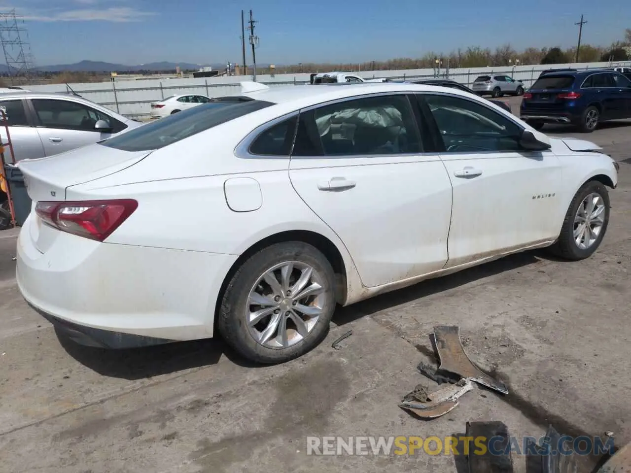 3 Photograph of a damaged car 1G1ZD5ST5LF105207 CHEVROLET MALIBU 2020