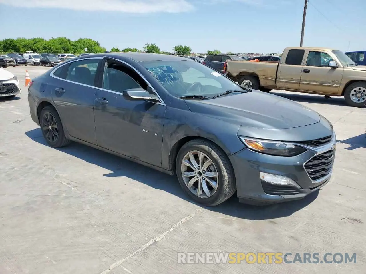 4 Photograph of a damaged car 1G1ZD5ST5LF109869 CHEVROLET MALIBU 2020