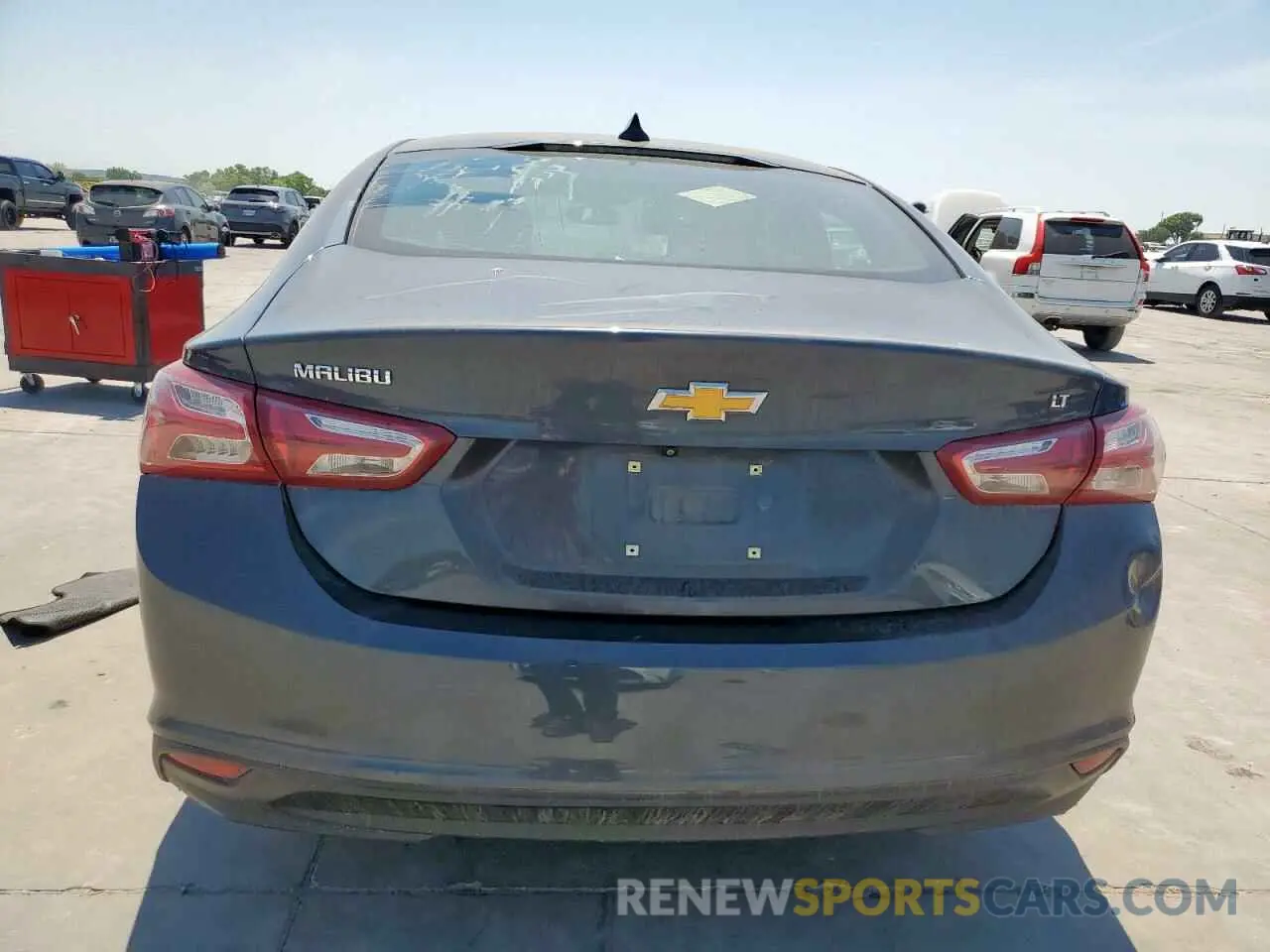 6 Photograph of a damaged car 1G1ZD5ST5LF109869 CHEVROLET MALIBU 2020