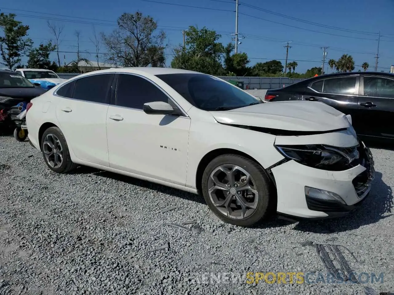 4 Photograph of a damaged car 1G1ZD5ST5LF111962 CHEVROLET MALIBU 2020