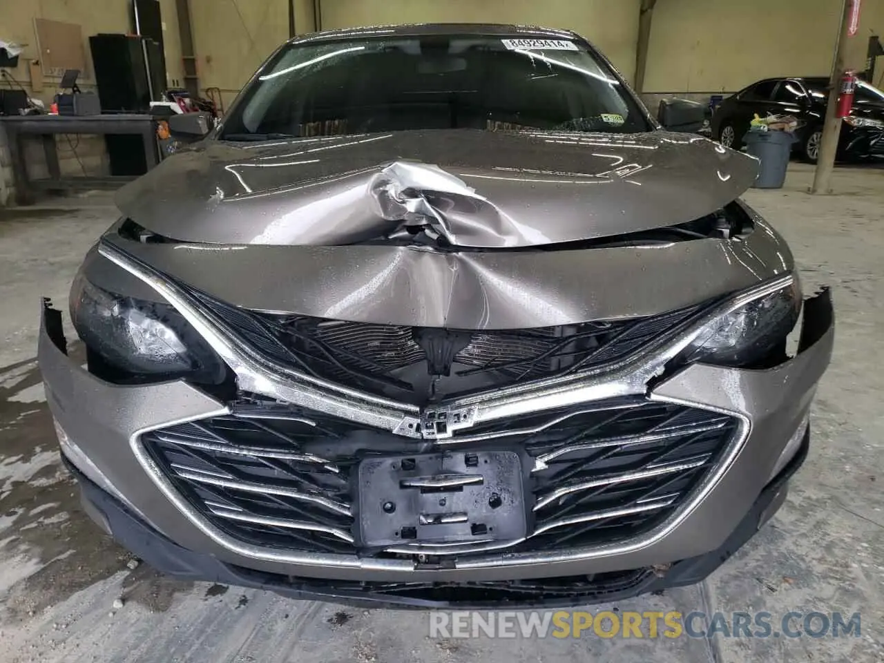 5 Photograph of a damaged car 1G1ZD5ST5LF117034 CHEVROLET MALIBU 2020